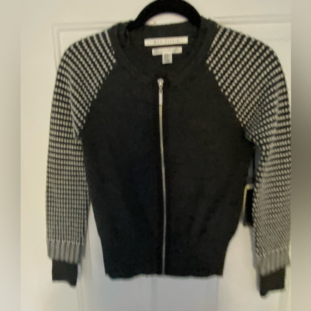 Max studio zippered cardigan